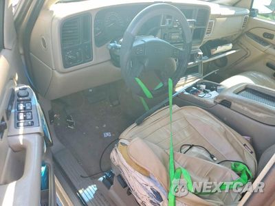 Zdjęcie 8 z 11 samochodu: 2005 GMC NEW SIERRA C1500 VIN:2GTEC13T451116208 - miniatura