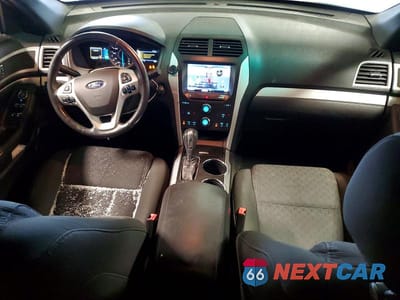 Zdjęcie 8 z 13 samochodu: 2013 FORD EXPLORER XLT VIN:1FM5K8D83DGC87941 - miniatura