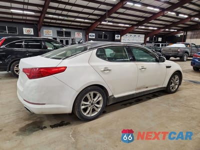 Trzecie zdjęcie samochodu z tyłu: 2013 KIA OPTIMA EX VIN:5XXGN4A72DG245325 - miniatura