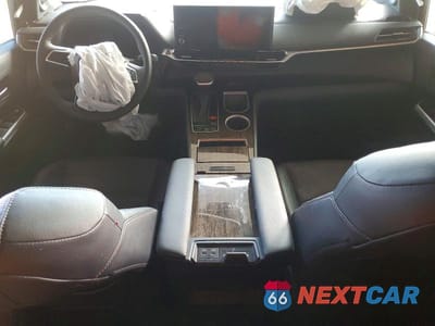 Zdjęcie 8 z 13 samochodu: 2025 TOYOTA SIENNA LIMITED 7-PASSENGER VIN:5TDZRKECXSS259204 - miniatura