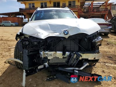 Piąte zdjęcie samochodu w środku: 2025 BMW X7 XDRIVE40I VIN:5UX23EM08S9X21557 - miniatura