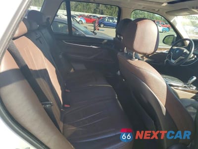 Zdjęcie 11 z 12 samochodu: 2016 BMW X5 SDRIVE35I VIN:5UXKR2C57G0R70762 - miniatura