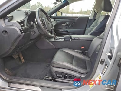 Zdjęcie 7 z 14 samochodu: 2022 LEXUS ES 300H BASE VIN:58ADA1C10NU020178 - miniatura