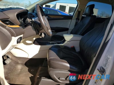Zdjęcie 7 z 14 samochodu: 2015 LINCOLN MKC VIN:5LMCJ1A96FUJ20943 - miniatura