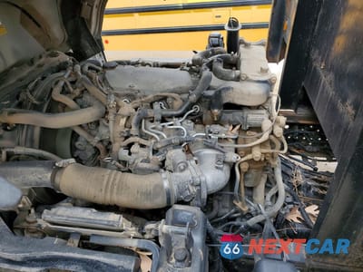 Zdjęcie 11 z 12 samochodu: 2014 ISUZU NRR FLATBED TRUCK VIN:JALE5W160E7302267 - miniatura