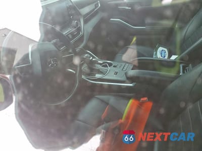 Zdjęcie 7 z 12 samochodu: 2022 TOYOTA HIGHLANDER HYBRID XLE VIN:5TDGBRCH4NS560512 - miniatura