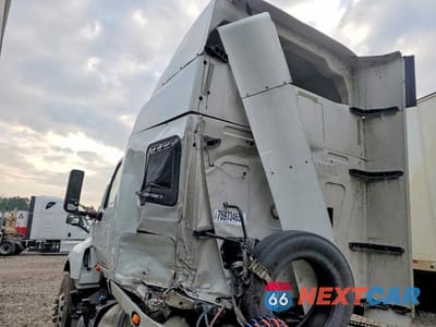 Zdjęcie 9 z 10 samochodu: 2019 INTERNATIONAL LT625 SEMI TRUCK VIN:3HSDZAPR2KN091811 - miniatura