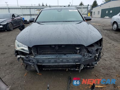 Piąte zdjęcie samochodu w środku: 2013 AUDI A8 L QUATTRO VIN:WAURGAFD0DN026056 - miniatura