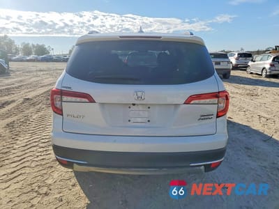 Zdjęcie 6 z 13 samochodu: 2020 HONDA PILOT TOURING VIN:5FNYF6H66LB017713 - miniatura