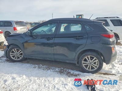 Drugie zdjęcie samochodu z przodu: 2018 HYUNDAI KONA SE VIN:KM8K12AA7JU110977 - miniatura