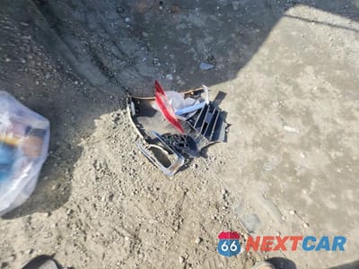 Zdjęcie 13 z 13 samochodu: 2012 JEEP COMPASS LATITUDE VIN:1C4NJCEB7CD618248 - miniatura