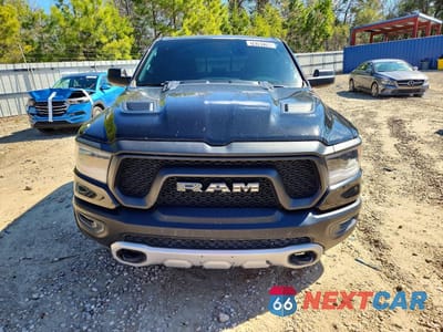 Piąte zdjęcie samochodu w środku: 2019 RAM 1500 REBEL VIN:1C6SRFLT5KN573951 - miniatura