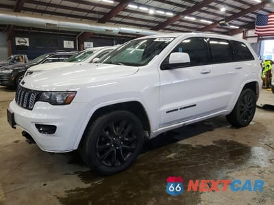 2018 JEEP GRAND CHEROKEE LAREDO 1C4RJFAG8JC305491 - główne zdjęcie licytacji z USA - miniatura