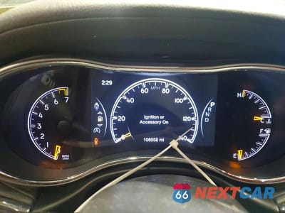 Zdjęcie 9 z 12 samochodu: 2019 JEEP GRAND CHEROKEE OVERLAND VIN:1C4RJFCG8KC750991 - miniatura