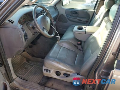 Zdjęcie 7 z 12 samochodu: 2002 FORD F150 SUPERCREW VIN:1FTRW08L32KC49808 - miniatura