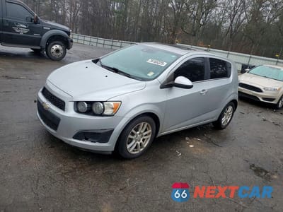 2015 CHEVROLET SONIC LT 1G1JC6SB8F4141552 - główne zdjęcie licytacji z USA - miniatura