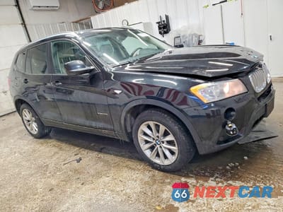 Czwarte zdjęcie samochodu z boku: 2014 BMW X3 XDRIVE28I VIN:5UXWX9C5XE0D42887 - miniatura