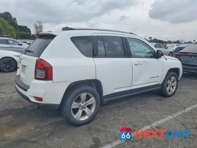 Trzecie zdjęcie samochodu z tyłu: 2015 JEEP COMPASS SPORT VIN:1C4NJDBB7FD218107 - miniatura