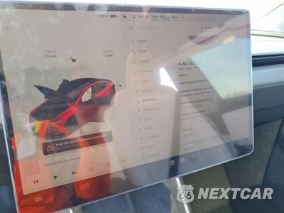 Zdjęcie 9 z 13 samochodu: 2026 TESLA MODEL Y VIN:7SAYGDEE1TF564274 - miniatura