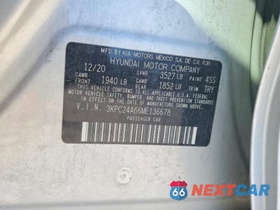 Zdjęcie 12 z 13 samochodu: 2021 HYUNDAI ACCENT SE VIN:3KPC24A66ME136678 - miniatura