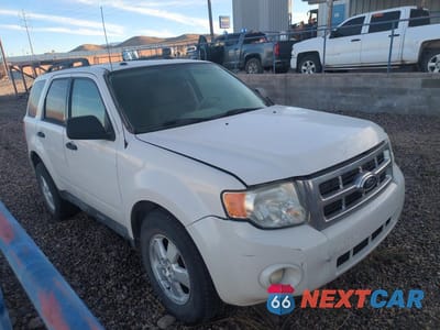 Czwarte zdjęcie samochodu z boku: 2012 FORD ESCAPE XLT VIN:1FMCU9DG5CKB54575 - miniatura