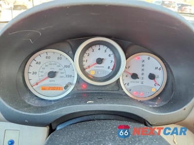 Zdjęcie 9 z 12 samochodu: 2005 TOYOTA RAV4 VIN:JTEGD20VX50086589 - miniatura