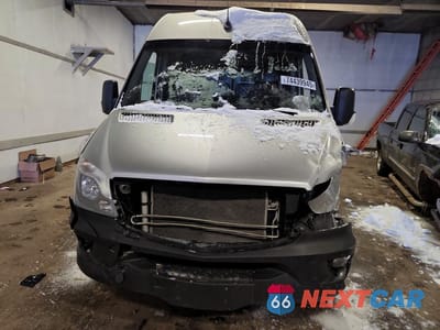 Piąte zdjęcie samochodu w środku: 2017 MERCEDES-BENZ SPRINTER 2500 VIN:WD3PE8CD1HP539852 - miniatura