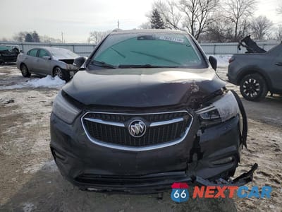 Piąte zdjęcie samochodu w środku: 2017 BUICK ENCORE PREMIUM VIN:KL4CJHSB8HB083999 - miniatura