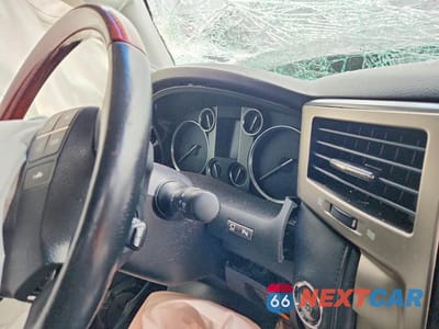 Zdjęcie 9 z 11 samochodu: 2013 LEXUS LX 570 BASE VIN:JTJHY7AX8D4105316 - miniatura