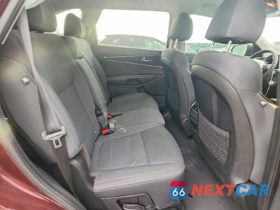 Zdjęcie 11 z 13 samochodu: 2019 KIA SORENTO L VIN:5XYPG4A33KG551532 - miniatura