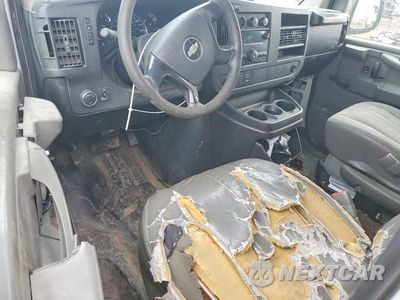 Zdjęcie 8 z 13 samochodu: 2008 CHEV EXPRESS G1500 VIN:1GCFG15X471195820 - miniatura