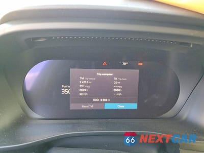 Zdjęcie 9 z 12 samochodu: 2024 VOLVO XC40 PLUS VIN:YV4L12UL0R2281483 - miniatura