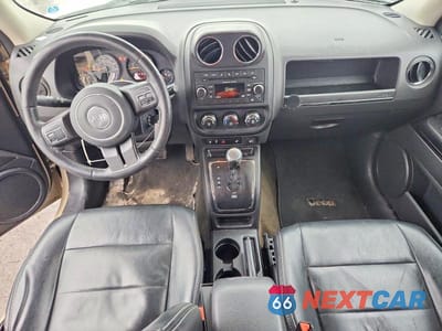 Zdjęcie 8 z 14 samochodu: 2017 JEEP PATRIOT LATITUDE VIN:1C4NJPFA3HD153293 - miniatura