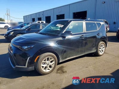 2024 KIA SOUL LX KNDJ23AU2R7235585 - główne zdjęcie licytacji z USA - miniatura