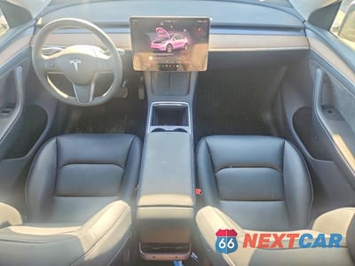 Zdjęcie 8 z 12 samochodu: 2023 TESLA MODEL Y VIN:7SAYGDEE4PA209277 - miniatura