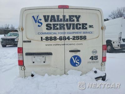 Zdjęcie 6 z 13 samochodu: 2015 NISSAN NV 1500 VIN:1N6BF0KLXFN807472 - miniatura