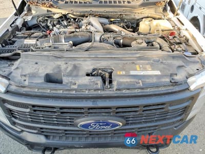 Zdjęcie 12 z 13 samochodu: 2023 FORD F350 SUPER DUTY TRUCK CAB AND CHASSIS VIN:1FT8W3DT5PEC22151 - miniatura