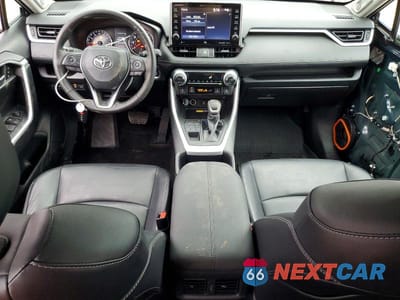 Zdjęcie 8 z 14 samochodu: 2022 TOYOTA RAV4 XLE PREMIUM VIN:2T3A1RFV6NW264755 - miniatura