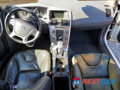 Zdjęcie 8 z 12 samochodu: 2013 VOLVO XC60 3.2 VIN:YV4940DL8D2434495 - miniatura