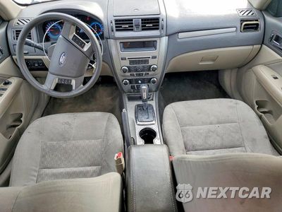 Zdjęcie 8 z 13 samochodu: 2012 FORD FUSION SE VIN:3FAHP0HA1CR142704 - miniatura