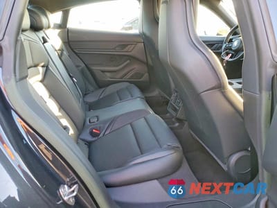 Zdjęcie 10 z 12 samochodu: 2023 PORSCHE TAYCAN VIN:WP0AA2Y15PSA14164 - miniatura