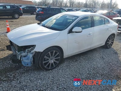 2016 VOLVO S60 PREMIER LYV612TK8GB107519 - główne zdjęcie licytacji z USA - miniatura