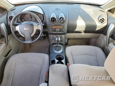 Zdjęcie 8 z 13 samochodu: 2015 NISSAN ROGUE SELECT S VIN:JN8AS5MT2FW665458 - miniatura