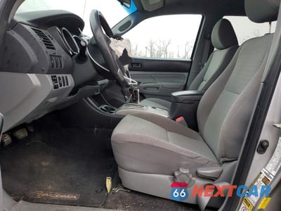 Zdjęcie 7 z 11 samochodu: 2014 TOYOTA TACOMA PRERUNNER V6 VIN:5TFJU4GN2EX060362 - miniatura