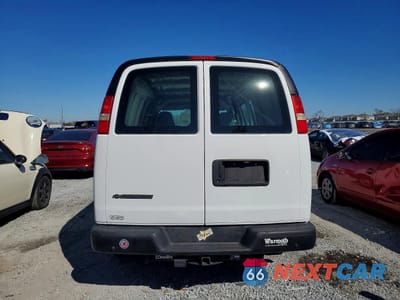 Zdjęcie 6 z 13 samochodu: 2008 CHEVROLET EXPRESS G1500 VIN:1GCFG15X981160742 - miniatura