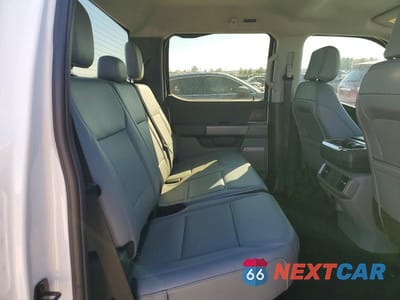Zdjęcie 10 z 12 samochodu: 2025 FORD F150 LIGHTNING XLT VIN:1FT6W3LU5SWG17547 - miniatura
