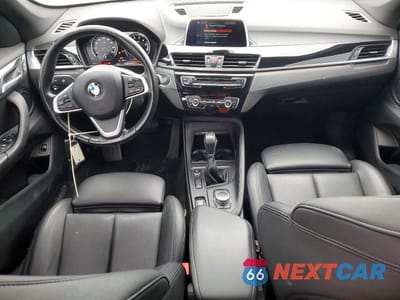 Zdjęcie 8 z 13 samochodu: 2018 BMW X1 XDRIVE28I VIN:WBXHT3C33J5L34662 - miniatura