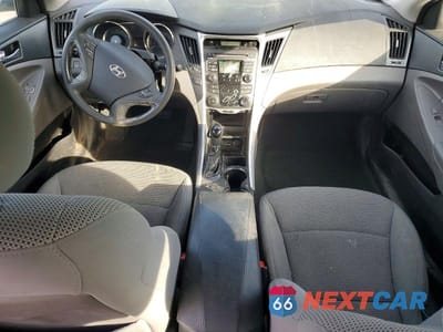 Zdjęcie 8 z 12 samochodu: 2011 HYUNDAI SONATA GLS VIN:5NPEB4AC7BH246419 - miniatura