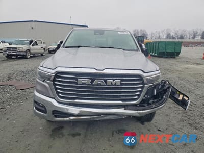 Piąte zdjęcie samochodu w środku: 2025 DODGE 1500 RAM V VIN:1C6SRFJP6SN519113 - miniatura