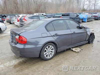 Trzecie zdjęcie samochodu z tyłu: 2007 BMW 328 XI SULEV VIN:WBAVC73587KP34040 - miniatura